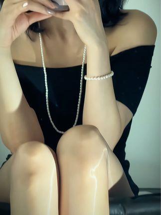 好太太hhh-御姐风穿搭指南（好太太hhh的时尚穿搭技巧）