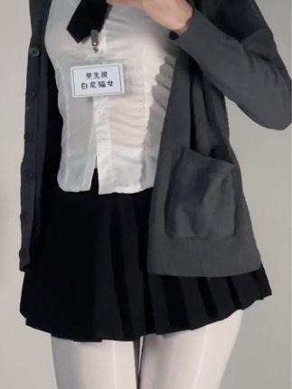 白龙猫女微密圈weme作品资源，喵系少女的时尚秘密