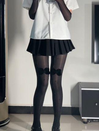 白龙猫女微密圈weme作品资源，喵系少女的时尚秘密