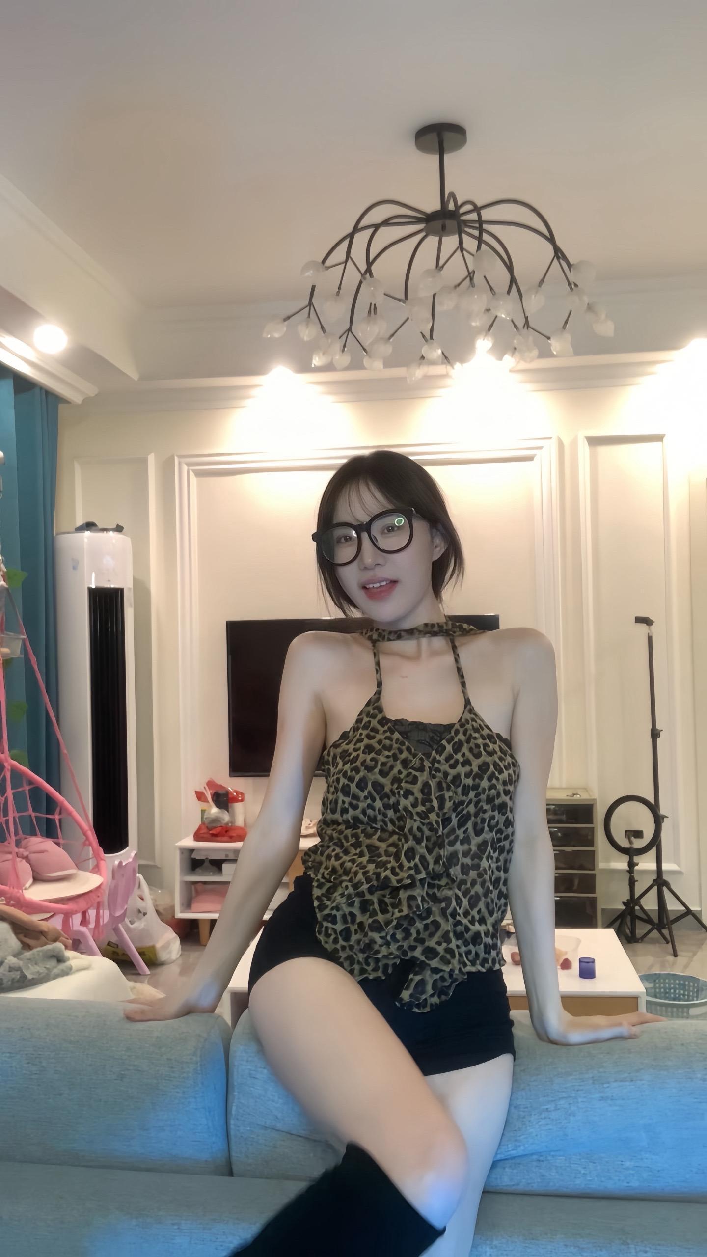 智桃Lucky的维密资源合集,抖音上智桃lucky都有哪些作品? 智桃Lucky的维密资源合集,抖音上智桃lucky都有哪些作品?