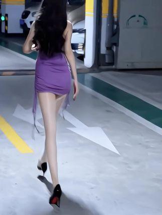 120斤的小王同学维密圈资源揭秘，探寻她的私密世界