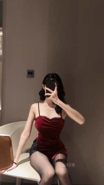 麻利亚辣微博是多少?网红互动指南,快速找到麻利亚辣的社交账号 麻利亚辣微博是多少?网红互动指南,快速找到麻利亚辣的社交账号