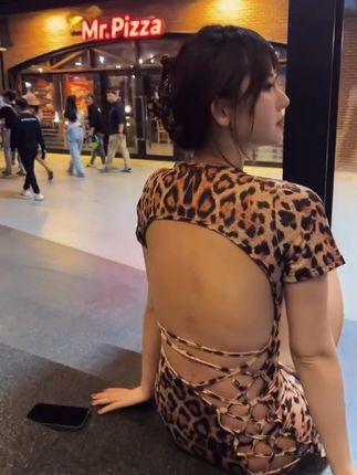 就是阿朱啊的购物分享,网红模特的购物推荐 就是阿朱啊的购物分享,网红模特的购物推荐