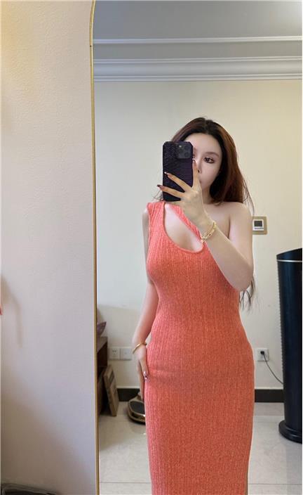 玫桃泡芙网红热度持续攀升，什么造就她的吸引力？