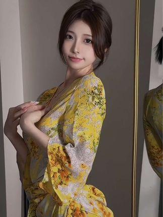 陈妮妮UNI超惹火微密圈魅惑摄影作品集，梦幻世界的美丽与诱惑