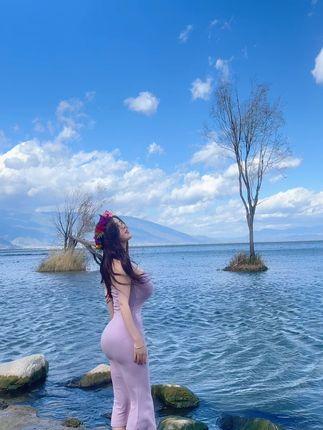 猪小七和刘太阳你选谁?比较她和刘太阳,你选谁? 猪小七和刘太阳你选谁?比较她和刘太阳,你选谁?