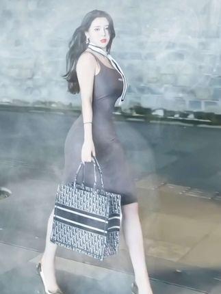 猪小七和刘太阳你选谁?比较她和刘太阳,你选谁? 猪小七和刘太阳你选谁?比较她和刘太阳,你选谁?