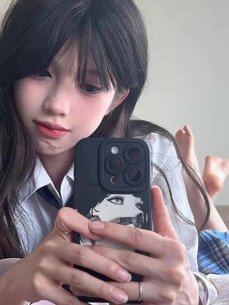 抖音美女晴天小猪本猪的时尚穿搭,文案与颜值的完美结合 抖音美女晴天小猪本猪的时尚穿搭,文案与颜值的完美结合