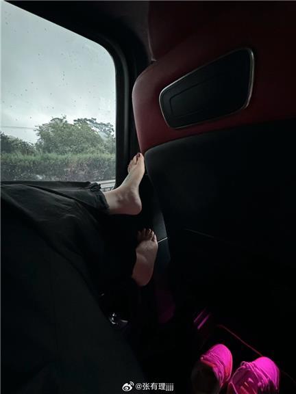 张鑫Amy退圈传闻是真的吗？微密圈资源是否还会更新？