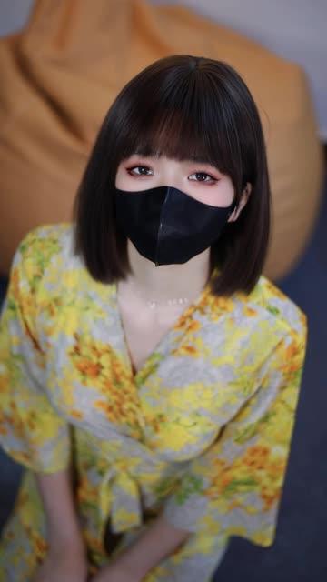 白龙猫女“亲爱的”语录走红!揭秘背后的故事,白龙猫女一天一口“亲爱的”的含义是什么? 白龙猫女“亲爱的”语录走红!揭秘背后的故事,白龙猫女一天一口“亲爱的”的含义是什么?