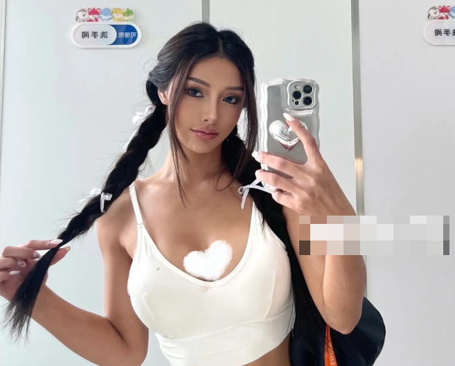 KELLYBABYBB微密圈精选作品图片出炉，她是混血吗？