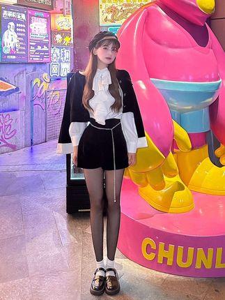 草莓粥粥微密圈写真合集大揭秘,B站百万粉丝UP主的独家作品 草莓粥粥微密圈写真合集大揭秘,B站百万粉丝UP主的独家作品