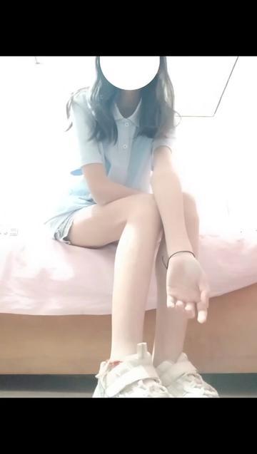 脸红Dearie的私人健身教练,她的完美身材背后有何秘密? 脸红Dearie的私人健身教练,她的完美身材背后有何秘密?