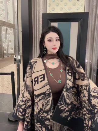 抖音林梓竹木吧微密圈资源图片，完美颜值令人陶醉