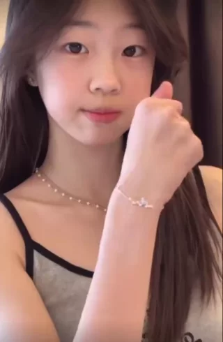 青娥素材海豚baby微密圈合集，极致魅力不容错过