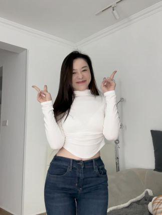 揭秘铁锤姐姐的微密圈写真及视频合集 揭秘铁锤姐姐的微密圈写真及视频合集