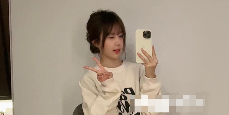 有趣微密圈博主相扑猫甜美笑容下的使者