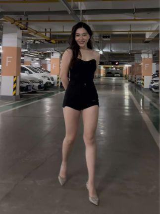 了解铁锤姐姐微密圈背后的故事，震撼人心