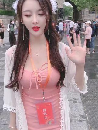 夏天的小雪微博内容分析，粉丝互动与创作分享