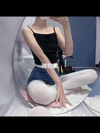 禅院熏带你进入兔女郎的时尚世界! 禅院熏带你进入兔女郎的时尚世界!