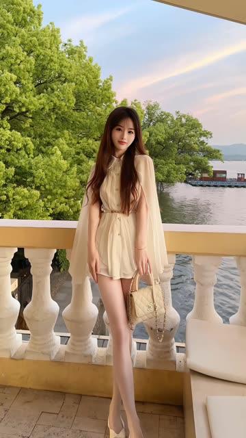 [微密圈]小萌子高铁上作品集（小萌子高铁上的精彩瞬间）