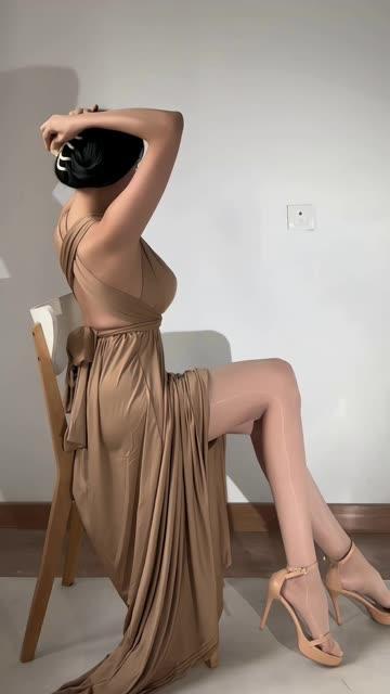 好太太hhh-情绪稳定的穿搭御姐（穿搭女神好太太hhh的时尚风采）