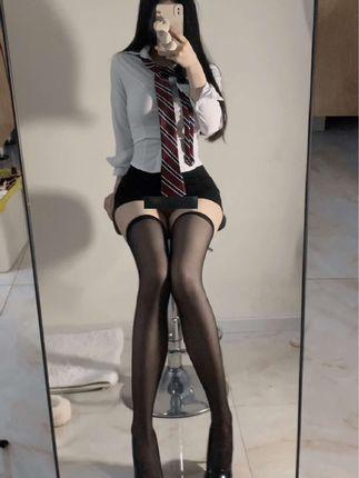 小芋泥yyy修女造型作品欣赏，为何这种另类风格如此受欢迎？