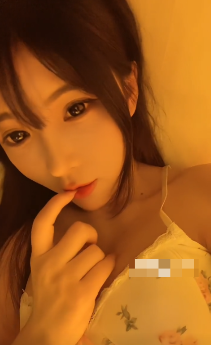 抖音妮霸霸微密圈怎么回事，妮霸霸在哪里直播？