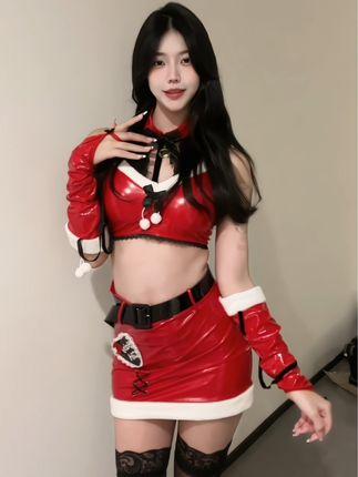 鱼神鱼微密圈作品图片流出，时尚穿搭达人美食探险家