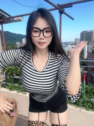 肉巴超赞微博维密图,微胖女神的性感魅力展现无遗 肉巴超赞微博维密图,微胖女神的性感魅力展现无遗