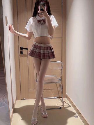 饭鹿鹿鹿痴微密圈作品资源流出,完美大长腿穿搭丝袜 饭鹿鹿鹿痴微密圈作品资源流出,完美大长腿穿搭丝袜