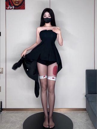 阿尔卑香小狗子微博VS抖音,她的网红反差魅力何在? 阿尔卑香小狗子微博VS抖音,她的网红反差魅力何在?