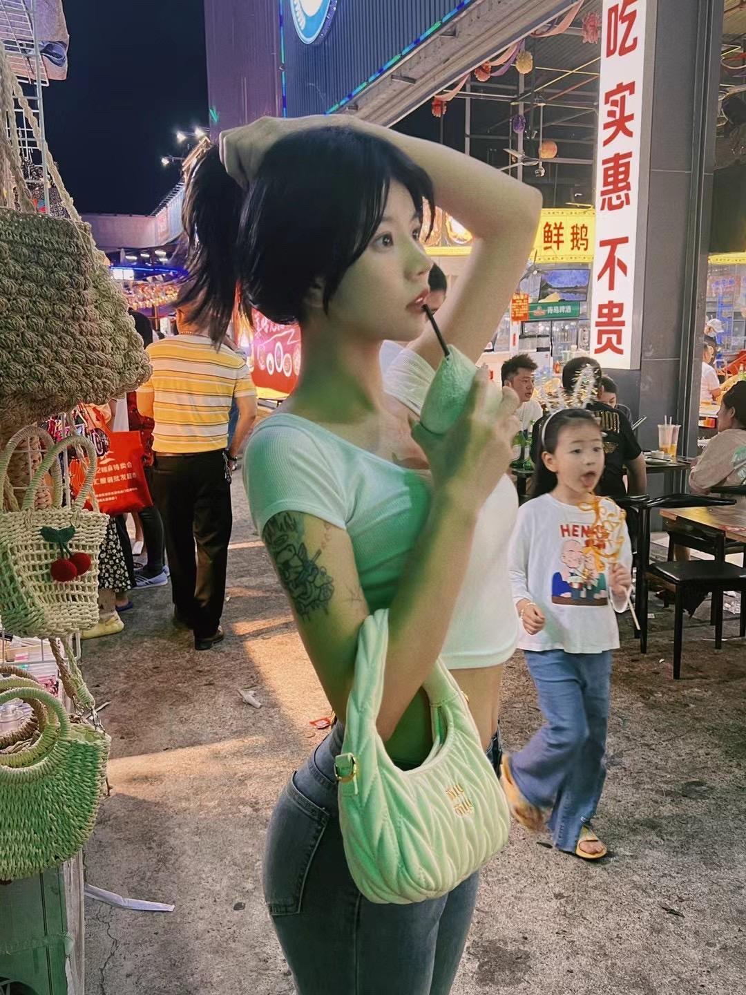 微密圈鱼神浴室情趣装新作,浪漫与放松兼得 微密圈鱼神浴室情趣装新作,浪漫与放松兼得