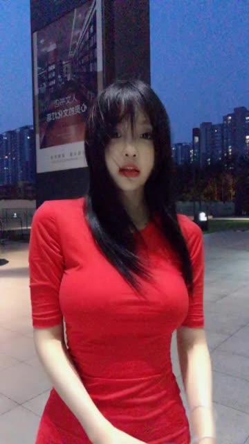 张鑫Amy是从事什么职业的?她的职业生涯与成就 张鑫Amy是从事什么职业的?她的职业生涯与成就