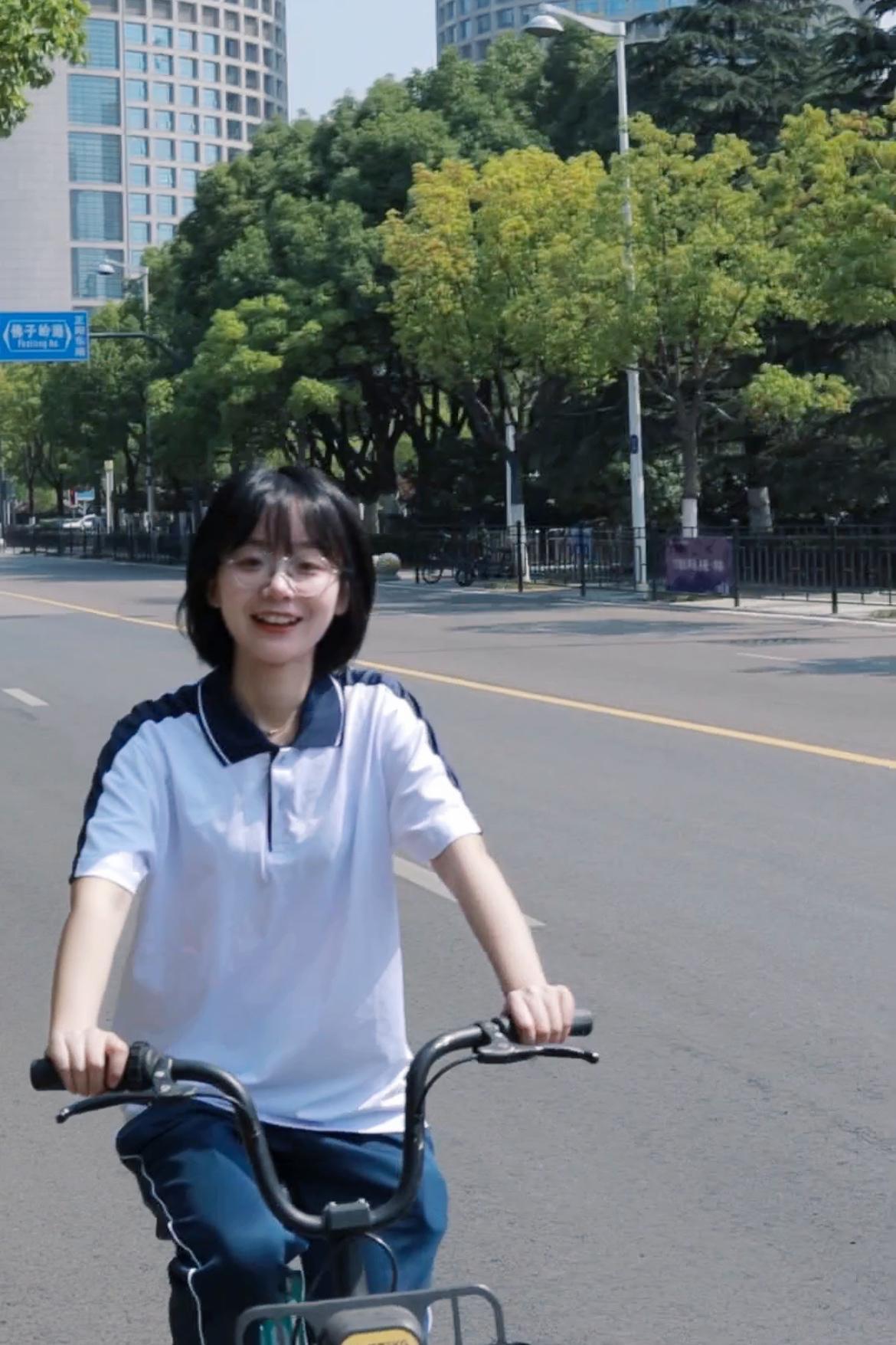 王胜利维密是在哪里看?了解她的维密表演场地 王胜利维密是在哪里看?了解她的维密表演场地