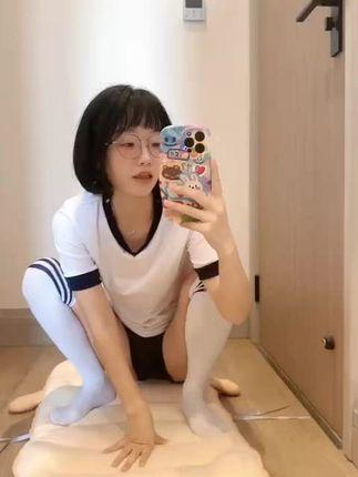 王胜利维密表演视频欣赏,观赏她在维密的精彩演出 王胜利维密表演视频欣赏,观赏她在维密的精彩演出