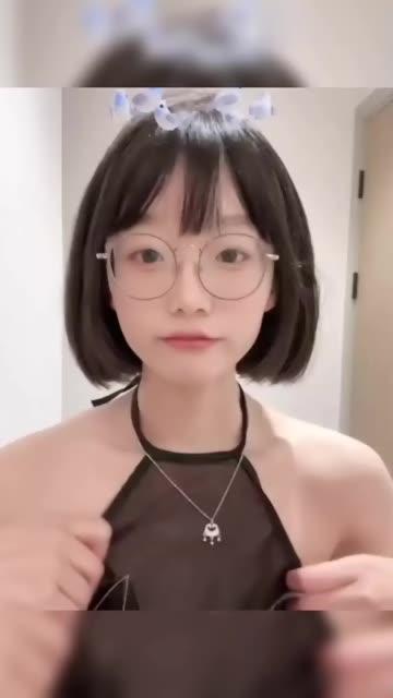 【微密圈】王胜利的小生活近期热门博主免费下载，精选资源分享