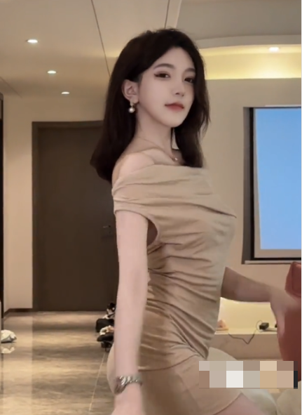 圆溜溜啊圆微密圈精选作品付费图片，简直不要太正经！