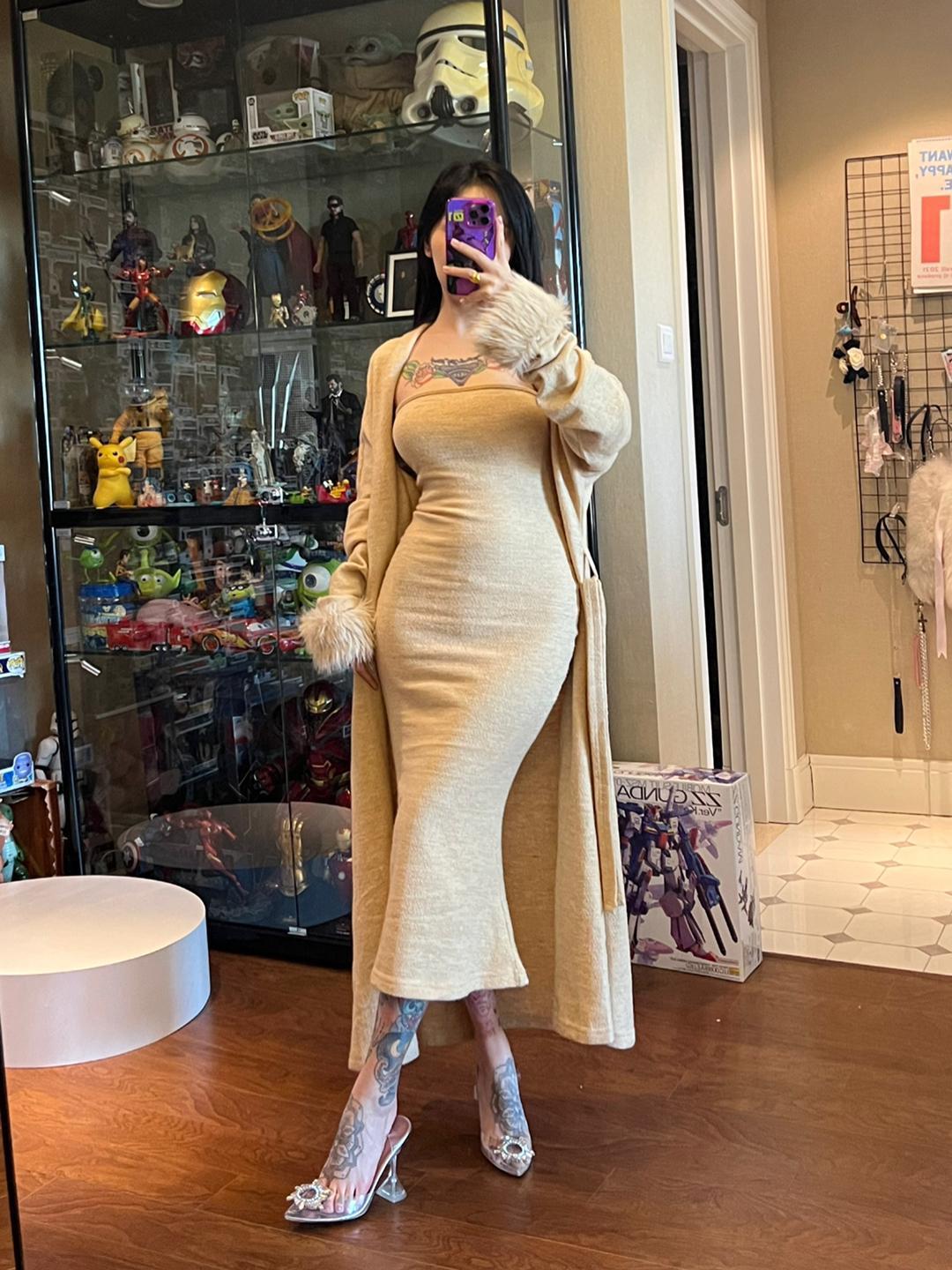 卡通百科老王微圈图片大全,她的作品如雨露般短暂又珍贵 卡通百科老王微圈图片大全,她的作品如雨露般短暂又珍贵