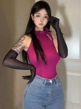 卡通百科老王微圈图片大全,她的作品如雨露般短暂又珍贵 卡通百科老王微圈图片大全,她的作品如雨露般短暂又珍贵