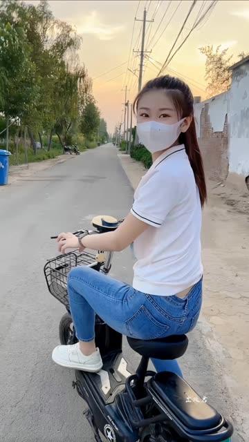 微密圈猪饲料女神写真，高清图集视频合集来袭