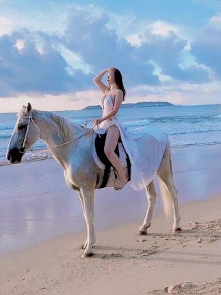 探寻微密圈网红MIYA，她的魅力何在？