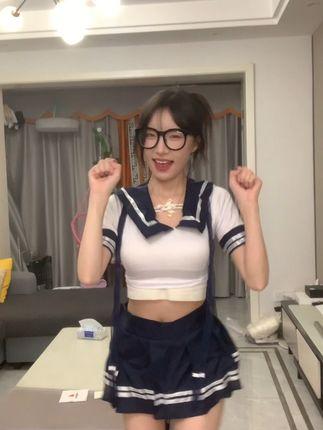 抖音智桃Lucky微密圈作品有啥？颜值突出健美的社交圈子