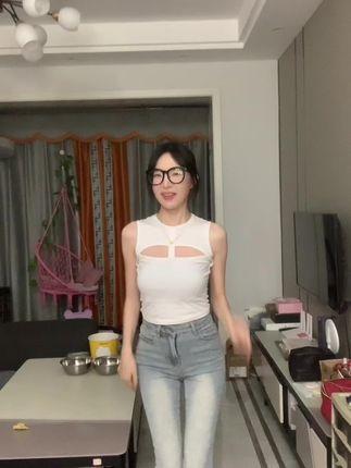 抖音智桃Lucky微密圈作品有啥？颜值突出健美的社交圈子