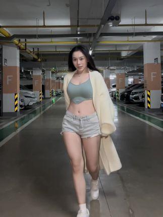 铁锤姐姐微密圈里的秘密曝光，令人惊艳的内容