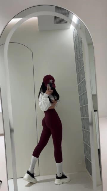 禅雨儿与明星合作照片分享,分享她与明星合作的照片 禅雨儿与明星合作照片分享,分享她与明星合作的照片