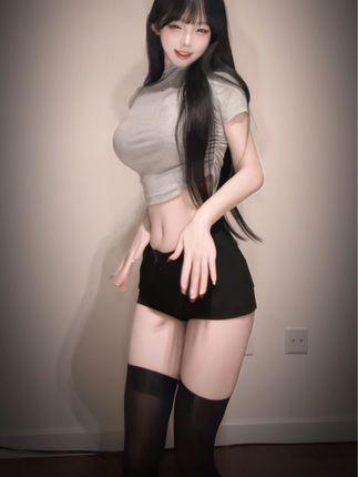 童锣烧路人视角写真，捕捉真实瞬间