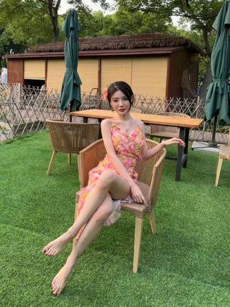 黎允熙baby紫色氛围灯视频是什么梗？背后故事引发热议