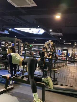 李嘉欣97微博男友疑曝光,粉丝热议她的情感生活 李嘉欣97微博男友疑曝光,粉丝热议她的情感生活