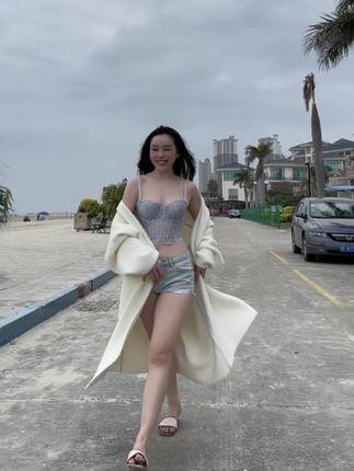 铁锤姐姐泳装秀作品视频资源一网打尽 铁锤姐姐泳装秀作品视频资源一网打尽